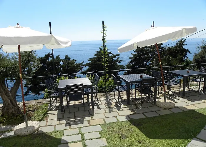 Cinque Terre Resorts and Hotels with Waterparks